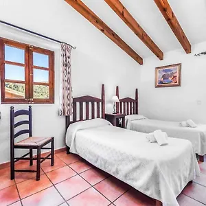 Villa Tomas